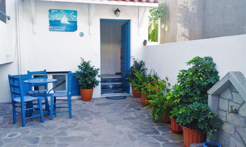 Ostria Eressos Rooms Skála Eresoú Exteriör bild